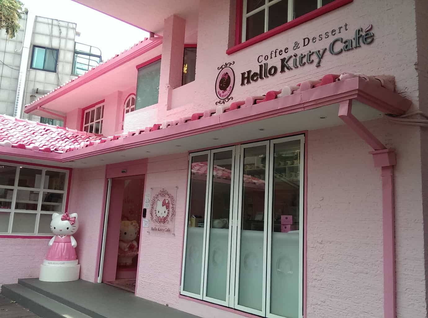 Hello Kitty Cafe Seoul 3